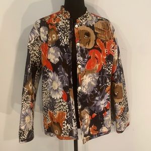 Fall colors Quilted Reversible Jacket Large Floral and Zebra Print buttons